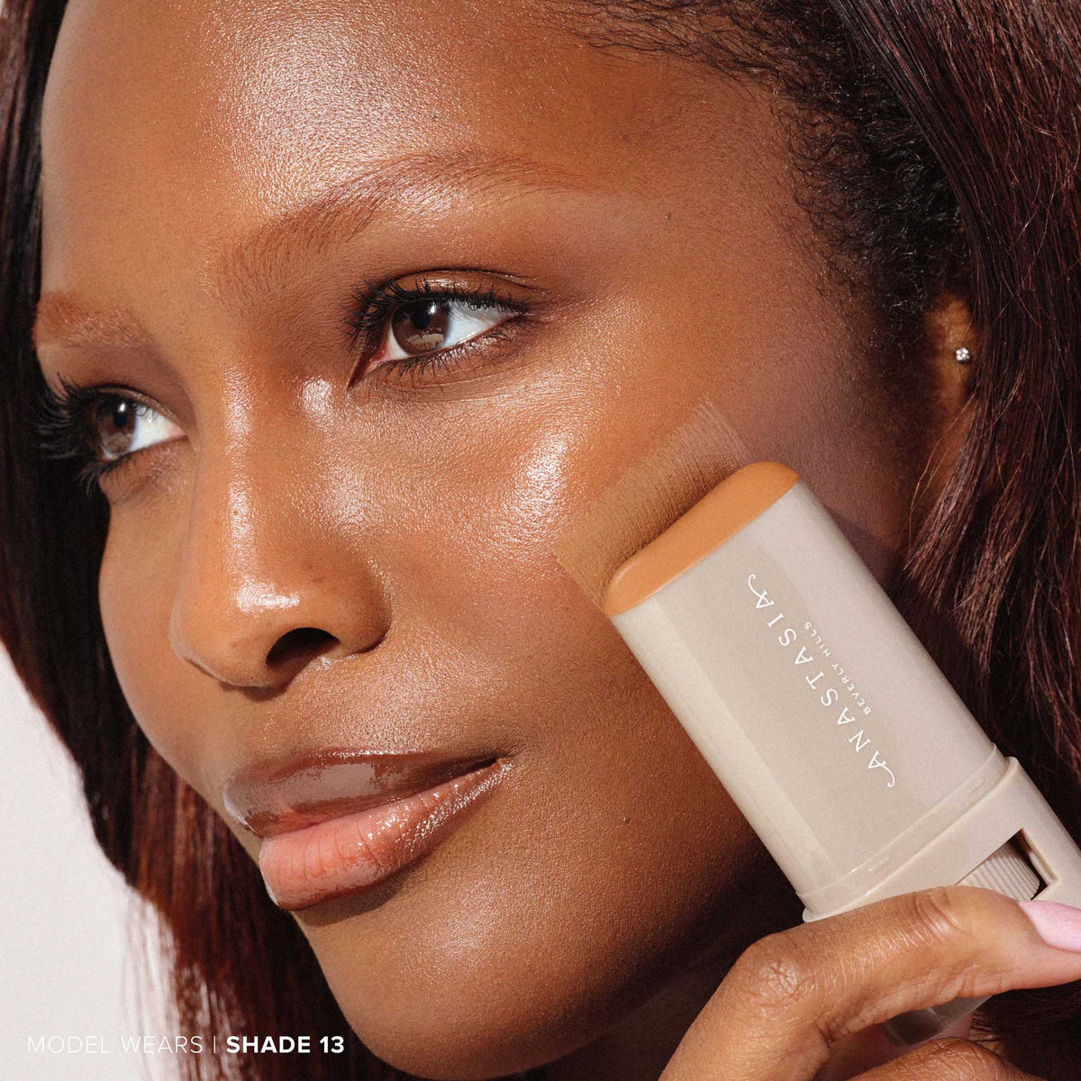 Anastasia Beverly Hills Beauty Balm Serum Boosted Skin Tint