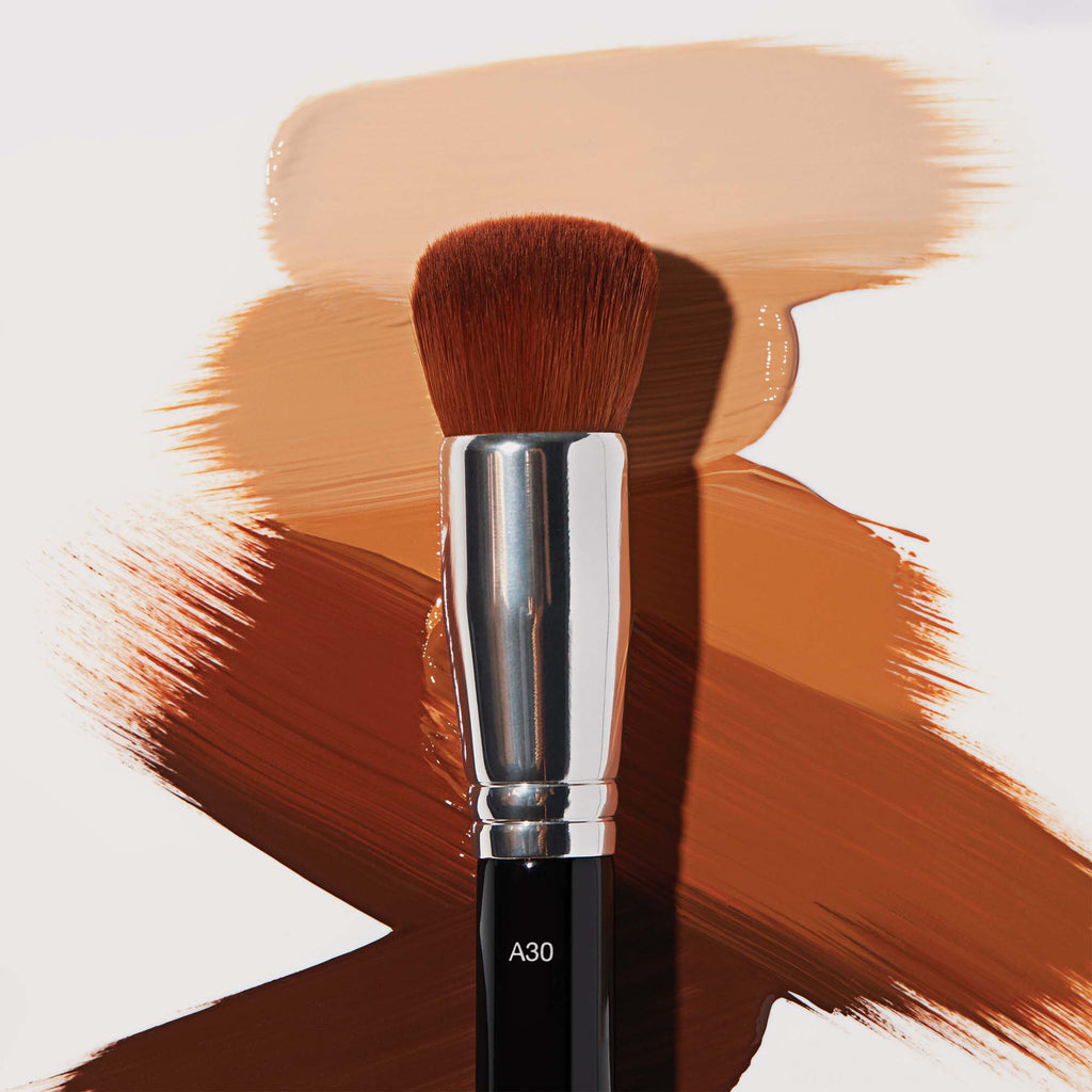 Anastasia Beverly Hills A30 Pro Brush - Domed Kabuki Brush